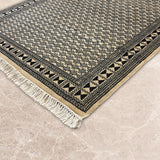 Sarab – Hand Knotted Wool Rug in Cream/Black