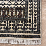 Kaarun - Hand Knotted Wool Rug in Ivory/Black