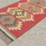 Desert Totem – Hand Woven Jute Rug in Red/Beige